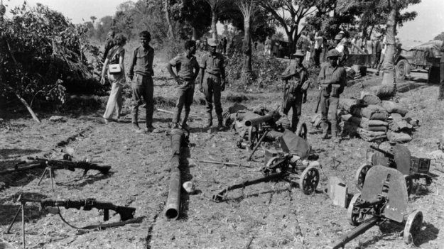 Với sự chênh lệch lực lượng như vậy, không ai có thể nghĩ đến một kết quả khả quan cho những người lính Ấn Độ. Nhưng thực tế trận đánh khó tin này đã diễn ra theo chiều hướng hết sức bất ngờ.