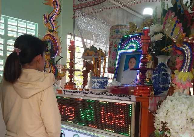 Phat hien nu sinh lop 9 tu vong trong phong ngu