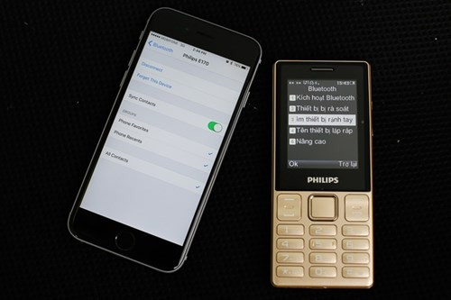 Sau khi kết nối, Philips E170 có thể truy cập danh bạ, nhận và thực hiện cuộc gọi từ sim gắn trên smartphone kia.