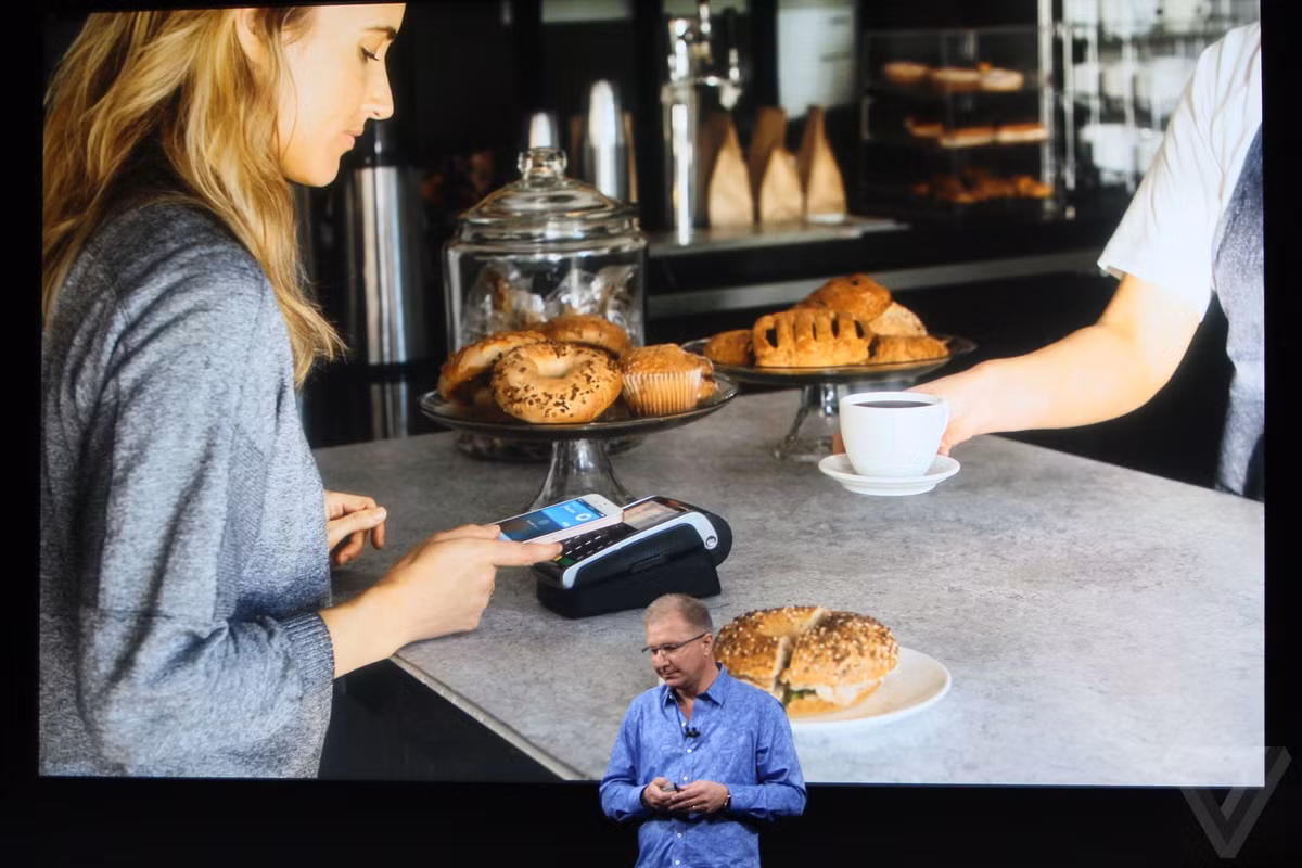 Máy sẽ bán từ ngày 31/3, nhận đặt hàng từ 24/3 và sẽ bán mở rộng tới 100 quốc gia trong tháng 5 tới.