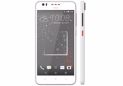 HTC Desire 825 sử dụng chip Qualcomm Snapdragon 400 lõi tứ với xung nhịp 1,6 GHz, GPU Adreno 305. Dung lượng RAM 2 GB đi kèm bộ nhớ trong 16 GB. Bên cạnh đó, Desire 825 cũng được trang bị khe cắm thẻ nhớ microSD với dung lượng 200 GB. Máy chạy hệ điều hành Android 6.0 Marshmallow.