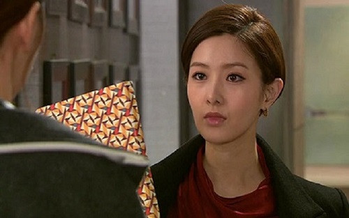 Vua den cong ty, toi bi vo dong nghiep danh tui bui