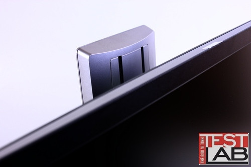 Tựa như những mẫu màn hình từng thử nghiệm, HP EliteDisplay E232 cũng trải qua quá trình hâm nóng trong 30 phút tại để đảm bảo những kết quả đánh giá mà Test Lab có được tính khách quan nhất.