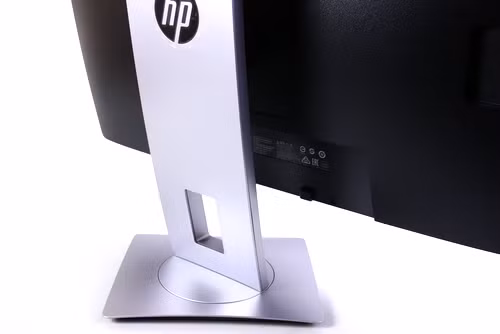 Sau quá trình hâm nóng, đánh giá bằng những công cụ chuyên dùng, Test Lab nhận thấy kết quả mà HP EliteDisplay E232 đạt được rất khả quan. Từ những phép thử khả năng hiển thị màu đơn sắc, HP EliteDisplay E232 đã cho thấy panel màn hình có khả năng tái hiện màu sắc có độ đồng nhất cao ngay cả với những thiết lập mặc định. Bên cạnh đó, HP EliteDisplay E232 cũng dễ dàng vượt qua các phép thử về khả năng hiển thị dải sắc xám, độ tương phản.