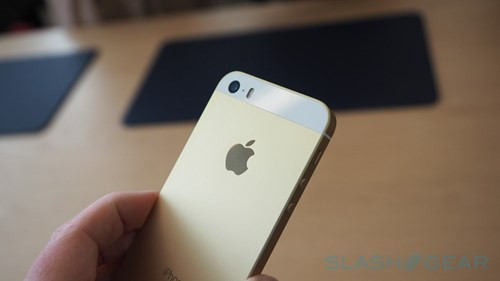 Ngoài ra, iPhone SE còn thiếu "trầm trọng" những thiết kế và tính năng khác.