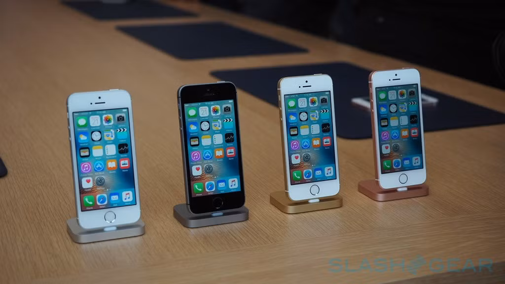 Ảnh thực tế điện thoại iPhone SE tại showroom Anh thuc te dien thoai iPhone SE tai showroom