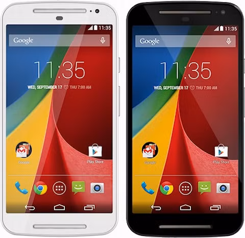  Motorola Moto G (2nd Gen) (3,49 triệu đồng). Moto G được trang bị màn hình kích thước 5-inch với độ phân giải HD 720 x 1280 pixels, màn hình này cho màu sắc rất tự nhiên, màu sắc dịu nhẹ, dễ chịu. Chiếc smartphone này được trang bị vi xử lý Qualcomm Snapdragon 400 với xung nhịp 1.2GHz, hỗ trợ RAM 1GB, ROM 16GB, có khe cắm thẻ nhớ cùng đồ họa Adreno 305. Sản phẩm sử dụng hệ điều hành mới nhất tại thời điểm ra mắt với Android 4.4.4 KitKat.