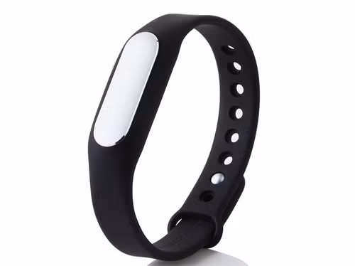  5. Vòng đeo tay thông minh. Vòng đeo tay thông minh có tác dụng theo dõi sức khỏe như đo nhịp tim, theo dõi bước đi, theo dõi giấc ngủ. Không những vậy, nó còn có tính băng báo thức, kết nối với các thiết bị khác như smartphone, máy tính bảng. Để tậu một chiếc vòng đeo tay thông minh tặng “một nửa của đời mình”, khách hàng chỉ cần chi ra khoảng 500.000 đồng.