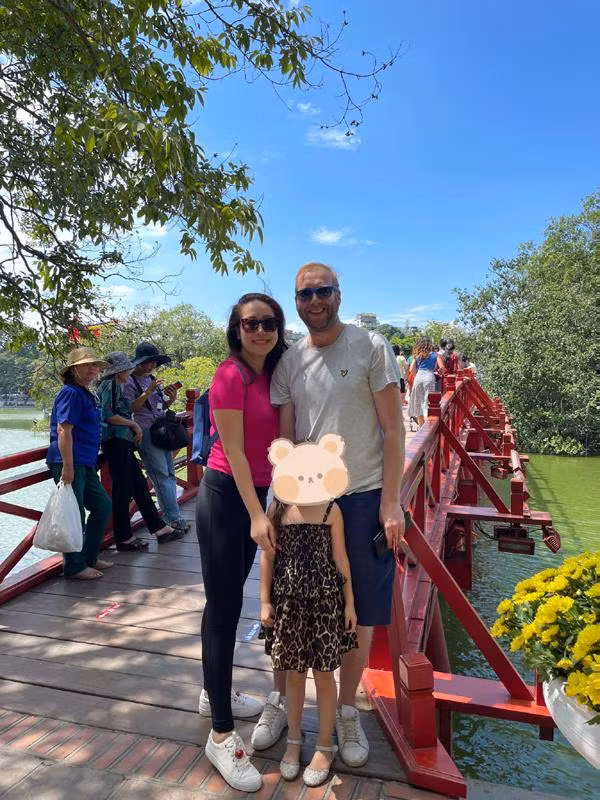 Khong tham gia showbiz, cuoc song cua Hoa hau Ngo Phuong Lan gio ra sao?-Hinh-6