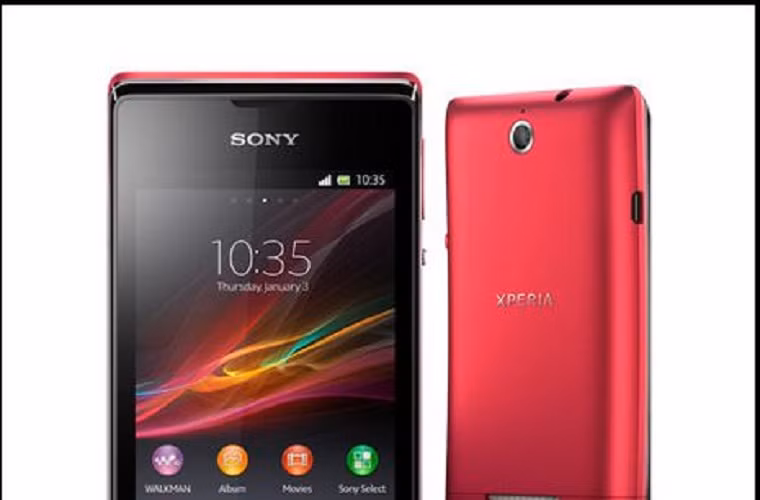 Sony có thể sẽ giới thiệu một vài mẫu smartphone được đồn thổi lâu nay của mình tại CES 2014. Bên cạnh đó còn mẫu phablet 6 inch với mạch tích hợp tám nhân, smartwatch thế hệ thứ 3 cùng mẫu điện thoại Sony Xperia E2. Nhưng được mong đợi nhất vẫn là chiếc Sony Xperia Z1s được cho là sẽ nhỏ gọn hơn nhưng vẫn giữ nguyên tính tùy biến của Z1.