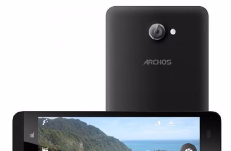 Đại diện đầu tiên của dòng sản phẩm smartphone đến từ Archos khi hãng sẽ mang đến hai mẫu điện thoại mới thuộc dòng Helium. Hai chiếc Helium 50 và Helium 45 đều sở hữu vi xử lí Snapdragon 400 bốn nhân 1,4GHz, RAM 1GB, khe thẻ nhớ microSD, hỗ trợ kết nối 4G LTE và chạy Android 4.3. Chiếc Helium 50 thuộc phân khúc cao hơn khi sở hữu màn hình 5" độ phân giải 720 x 1280, bộ nhớ trong 8GB, pin 2000mAh và camera chính 8 megapixel. Trong khi đó, Helium 45 sử dụng màn hình 4,5" độ phân giải 480 x 854, bộ nhớ trong 4GB, pin 1700mAh và máy ảnh chỉ 5 megapixel. Ngoài ra còn có những hứa hẹn về sự xuất hiện của những smartphone 4-5-6” đến từ Asus hay smartphone Sirius 5.2” chạy Snapdragon đến từ Sony kế nhiệm Xperia Z1.