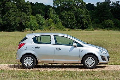 3. Vauxhall Corsa: 84.245 chiếc.