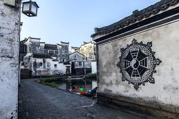 Chuyen ky la o ngoi lang hon 600 nam khong ai dam vao-Hinh-2