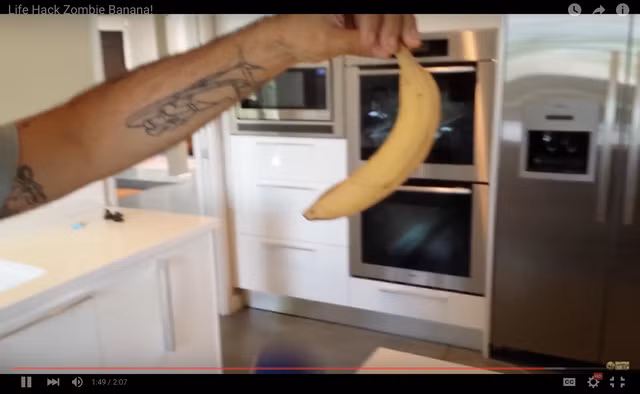 Trai chuoi tham den tuong vut di bong tro nen vang tuoi chi nho meo nho-Hinh-3