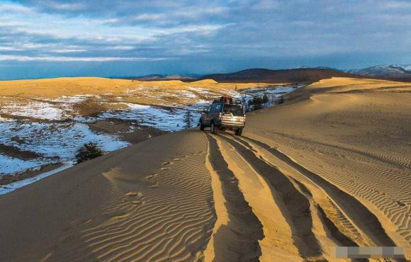 Nhưng đến đó rất khó, trước tiên bạn phải vượt qua hai con sông gồ ghề là Redney Sakugan và Chara.