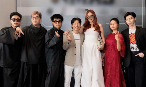 Nhan sac Lan Khue hiem hoi tai xuat qua ong kinh camera thuong-Hinh-4