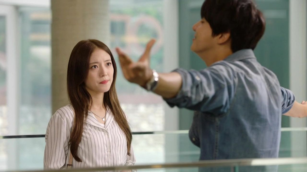 Gap tinh cu o toa, toi mung may ngay do khong cuoi anh ta