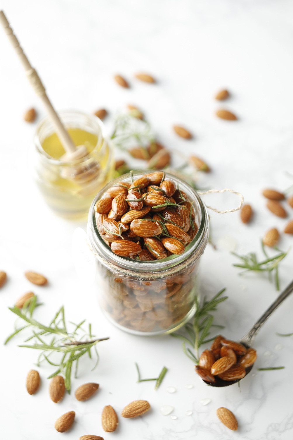 Bất ngờ loại thực phẩm chỉ ăn 1 nắm nhỏ mà no cả ngày - Hình 2 Bat ngo loai thuc pham chi an 1 nam nho ma no ca ngay-Hinh-2