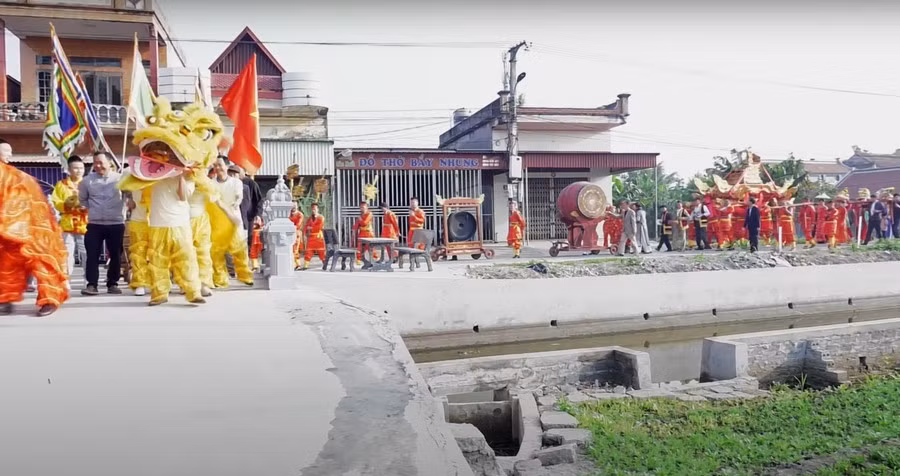 Vi Tien si nuoc Viet mat chuc vi mo kho thoc cuu dan-Hinh-3