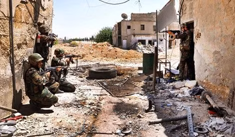 Các cuộc giao tranh đẫm máu đã nổ ra khắp Syria hôm qua.