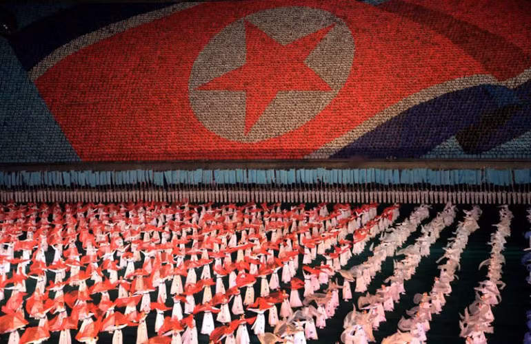 Vũ công Triều Tiên biểu diễn trong lễ hội Arirang.