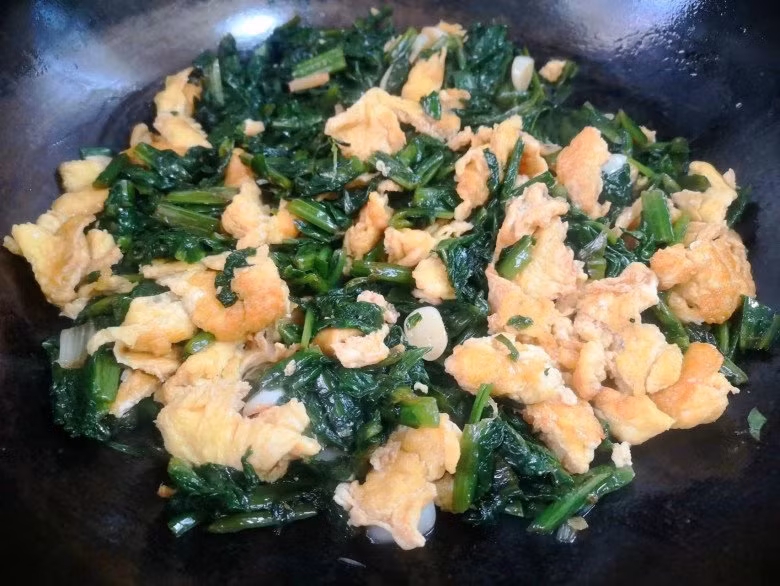 Loại rau bổ mắt, tốt xương, đừng ăn sống nữa - Hình 6 Loai rau bo mat, tot xuong, dung an song nua-Hinh-6