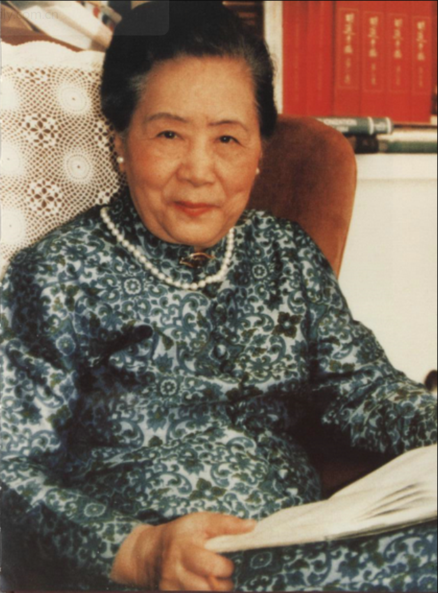 Nguoi phu nu thay doi hoan toan quan diem cua con nguoi ve vu tru-Hinh-14