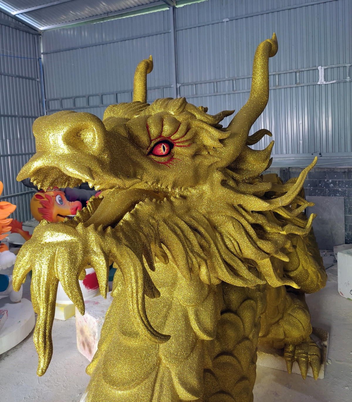 Bên trong xưởng chế tác rồng khủng cho Tết Giáp Thìn 2024 ảnh 13 Bên trong xưởng chế tác rồng khủng cho Tết Giáp Thìn 2024 ảnh 13