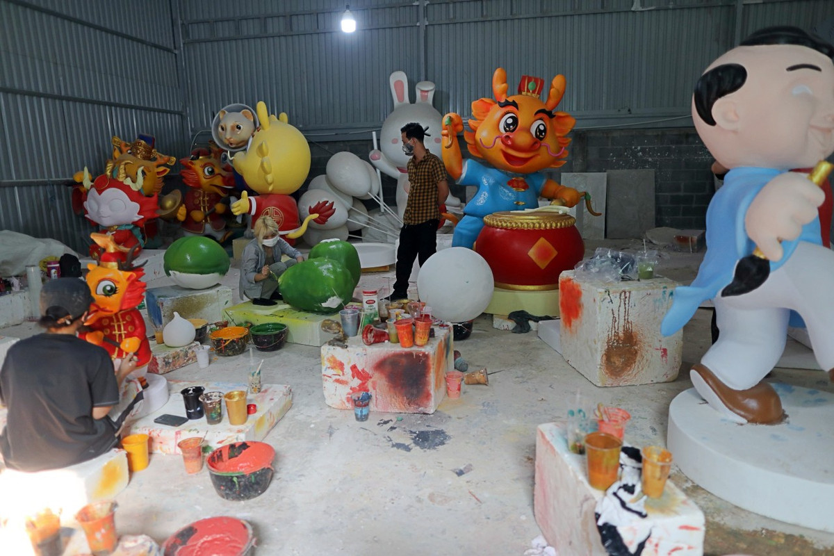 Bên trong xưởng chế tác rồng khủng cho Tết Giáp Thìn 2024 ảnh 16 Bên trong xưởng chế tác rồng khủng cho Tết Giáp Thìn 2024 ảnh 16