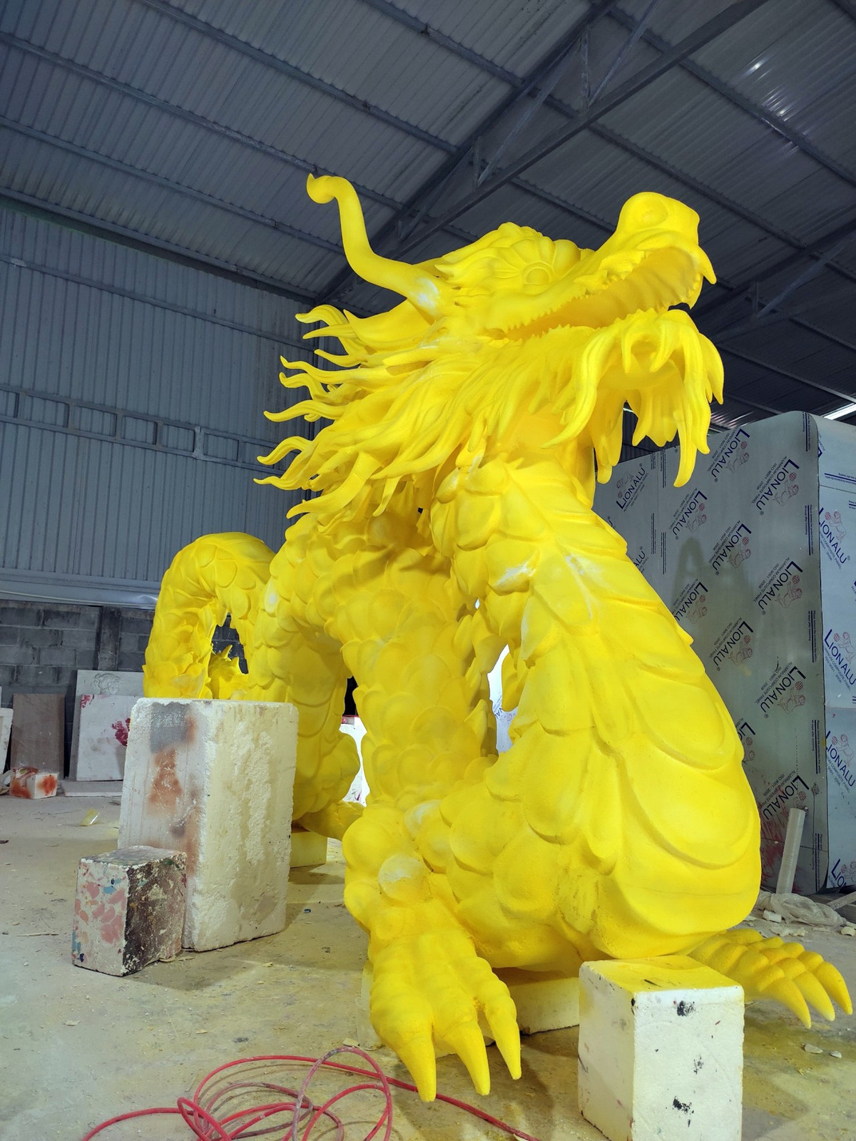 Bên trong xưởng chế tác rồng khủng cho Tết Giáp Thìn 2024 ảnh 14 Bên trong xưởng chế tác rồng khủng cho Tết Giáp Thìn 2024 ảnh 14