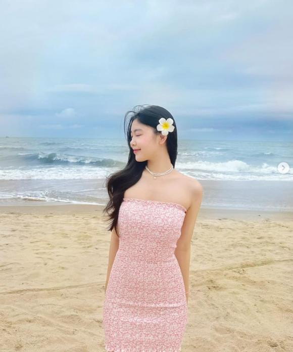 Con gái lớn Quyền Linh 'gây choáng' khi khoe loạt thành tích nổi bật - Hình 7 Con gai lon Quyen Linh 'gay choang' khi khoe loat thanh tich noi bat-Hinh-7