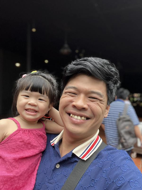 Vợ diễn viên múa giỏi giang và đảm đang của Trung Ruồi - Hình 5 Vo dien vien mua gioi giang va dam dang cua Trung Ruoi-Hinh-5