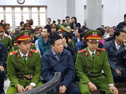 Ha Van Tham va dong pham lai hau toa vao thang 9