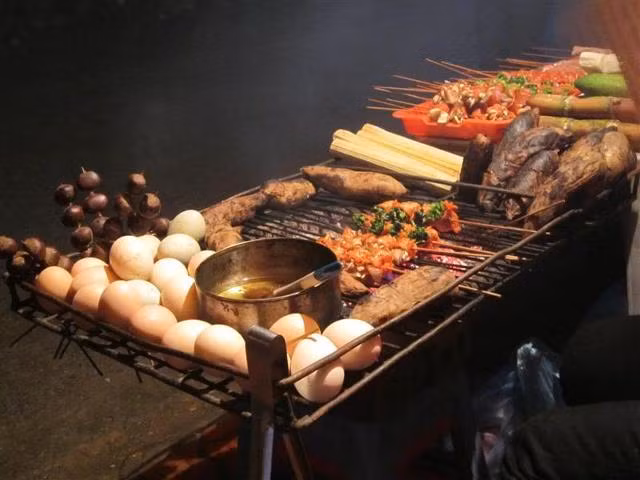 Hầu hết thực khách đều khó quên được sự phong phú, ngon miệng khi thưởng thức đồ nướng ở đây.