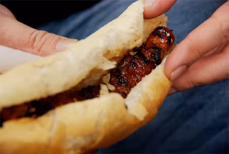 Bánh mỳ thịt nướng.