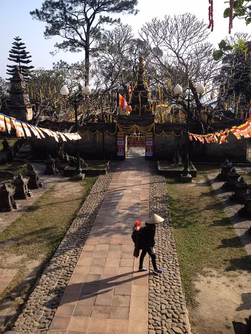 Khu di tích danh thắng Yên Tử đã được trang hoàng lộng lẫy