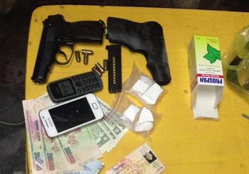 Số tang vật mà Tuấn đã sử dụng để buôn bán ma túy.