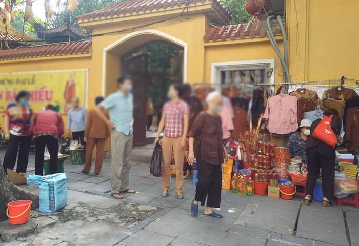 Hang quan con vi pham, cac co so tho tu chu dong phong dich Covid-19-Hinh-2