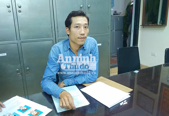 Nguyễn Huy Việt - Thợ chụp hình chuyên nghiệp cho gái bán dâm.