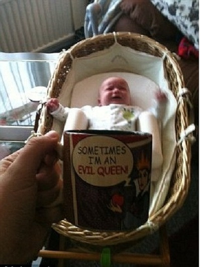 Hiện nay, các bà mẹ trên khắp đất nước Mỹ đã nhanh chóng update trào lưu này bằng cách đăng tải những bức ảnh của con cái họ.