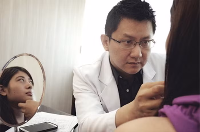 Đó cũng là lý do chính khiến cô quyết định đi gọt mặt để có vẻ đẹp hoàn thiện hơn.