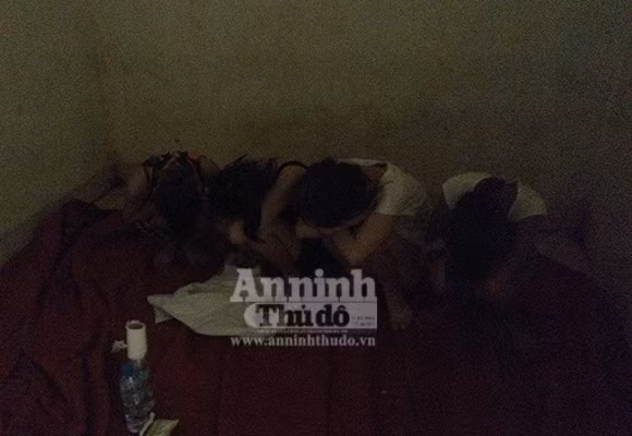 Biết bao cô gái trở thành gái bán dâm chỉ với mong muốn được đổi đời.