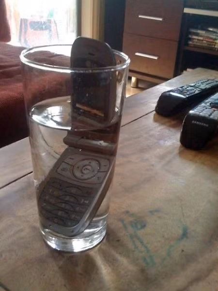 Đây là kết quả của trò nghịch ngợm mà không ít bố mẹ phải dở khóc dở cười.