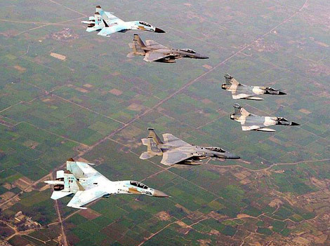 Su-30K, F-15C và Mirage 2000 tại Cope India 2004.