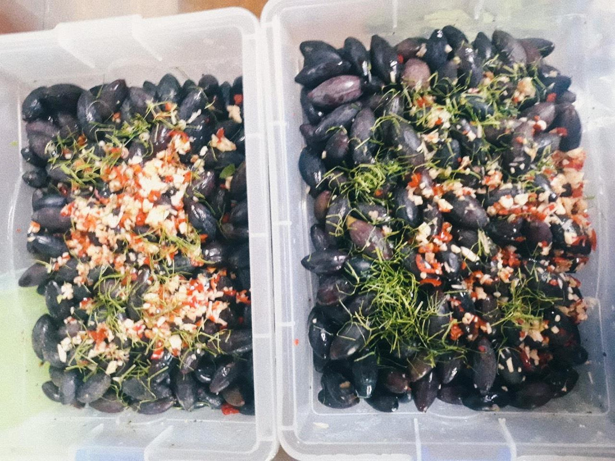 Hai thue thu qua dac san den si, nong dan dut tui tien trieu-Hinh-7