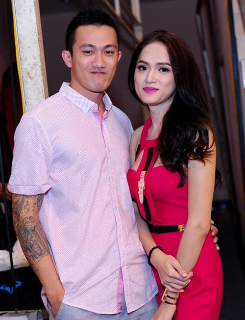 Chuyen tinh cua cac my nhan chuyen gioi trong showbiz Viet