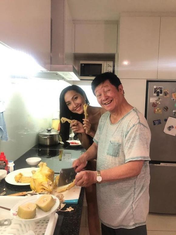 Chuyen tinh cua cac my nhan chuyen gioi trong showbiz Viet-Hinh-23