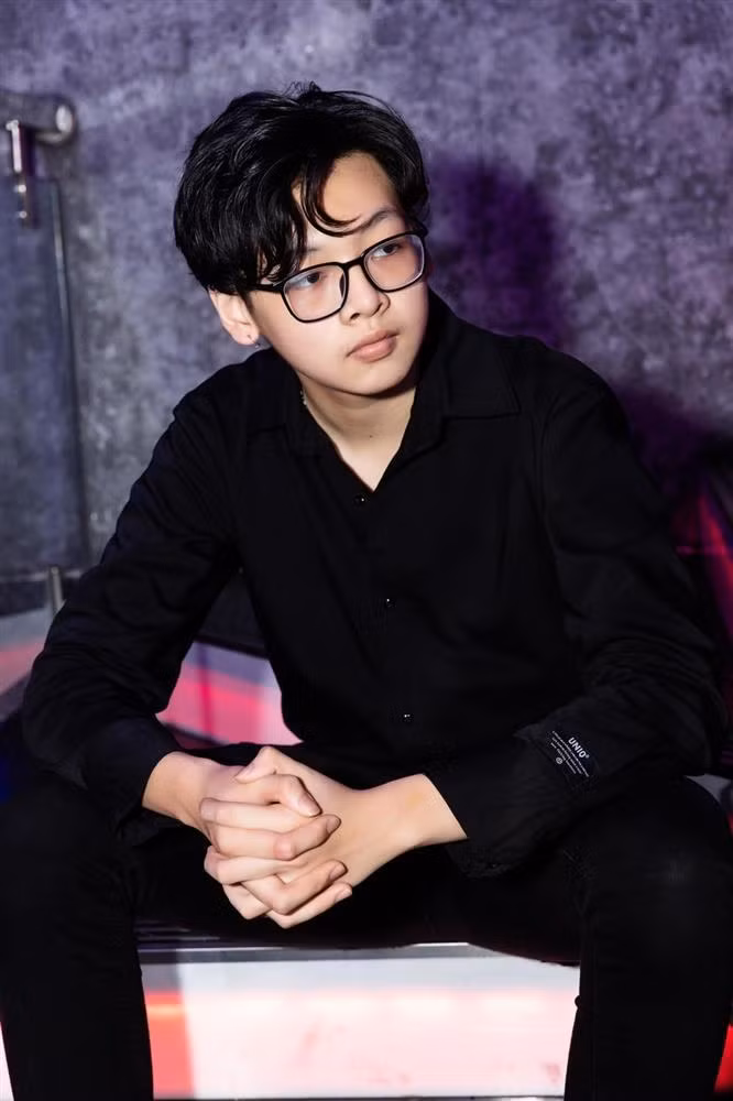 Chieu cao Anh Thu tinh ca guoc cung khong bang quy tu 15 tuoi-Hinh-5