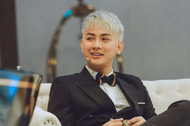 Hoài Lâm: Từ ngôi sao được so sánh với Sơn Tùng đến ồn ào bủa vây - Hình 3 Hoai Lam: Tu ngoi sao duoc so sanh voi Son Tung den on ao bua vay-Hinh-3