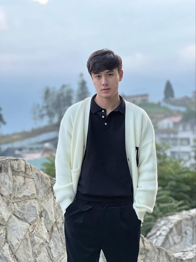 He lo chan dung soai ca boi ban trong 